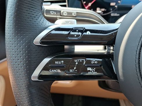 Certified 2026 Mercedes-Benz GLS 450 4MATIC image 24