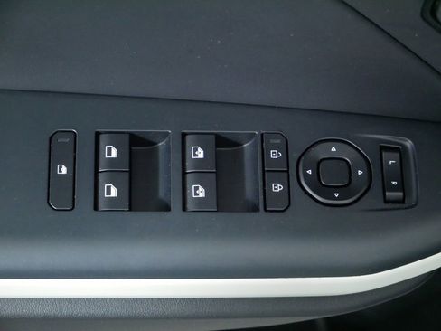 Certified 2025 Kia K4 GT-Line FWD image 24