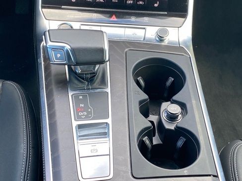 Used 2021 Audi A7 e Premium Plus image 10