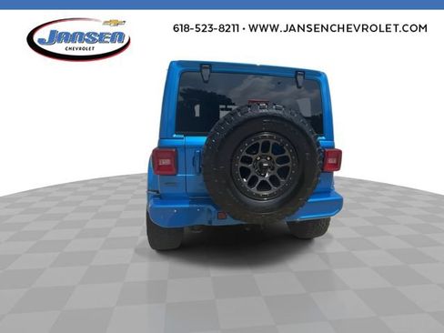 Used 2022 Jeep Wrangler Unlimited Sahara AWD/4WD image 7