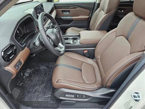 New 2025 Honda Pilot Elite image 12