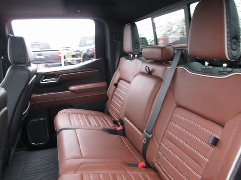 Used 2023 GMC Sierra 1500 Denali Ultimate image 22