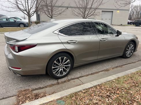 Used 2019 Lexus ES 350 image 5