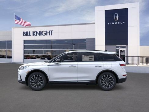 New 2025 Lincoln Corsair Reserve w/ Equipment Group 202A image 3