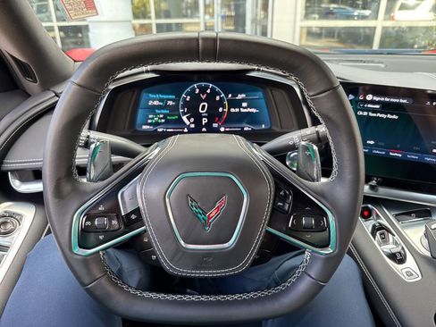 Used 2025 Chevrolet Corvette Stingray Coupe w/ 1LT image 20