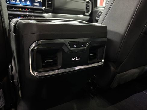 Used 2024 Chevrolet Silverado 3500 LTZ w/ LTZ Convenience Package image 31