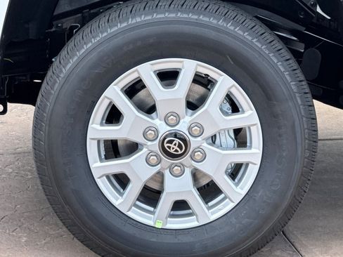 New 2026 Toyota Tacoma SR5 AWD/4WD image 33