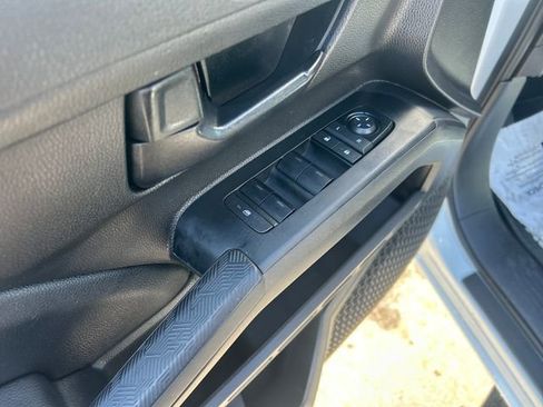 Certified 2025 Toyota Tacoma SR w/ SR Upgrade Package image 11