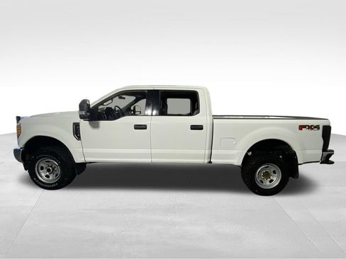 Used 2018 Ford F350 XLT w/ FX4 4x4 Off Road Package image 6