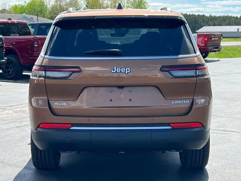 New 2026 Jeep Grand Cherokee L Limited w/ Trailer Tow Package AWD/4WD image 50