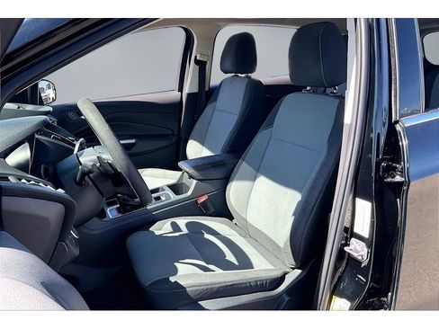 Used 2017 Ford Escape SE w/ Equipment Group 201A FWD image 20
