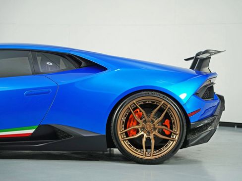 Used 2018 Lamborghini Huracan Performante image 59