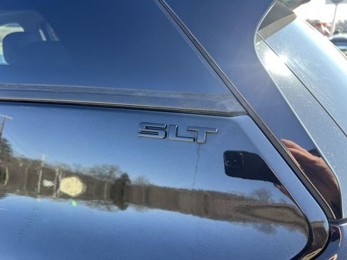 Used 2019 GMC Terrain SLT w/ Preferred Package image 22