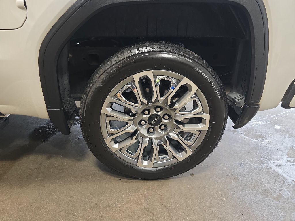Certified 2023 GMC Sierra 1500 Denali Ultimate AWD/4WD image 38