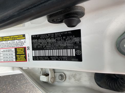Used 2019 Toyota Camry LE w/ Fleet Convenience Package FWD image 21