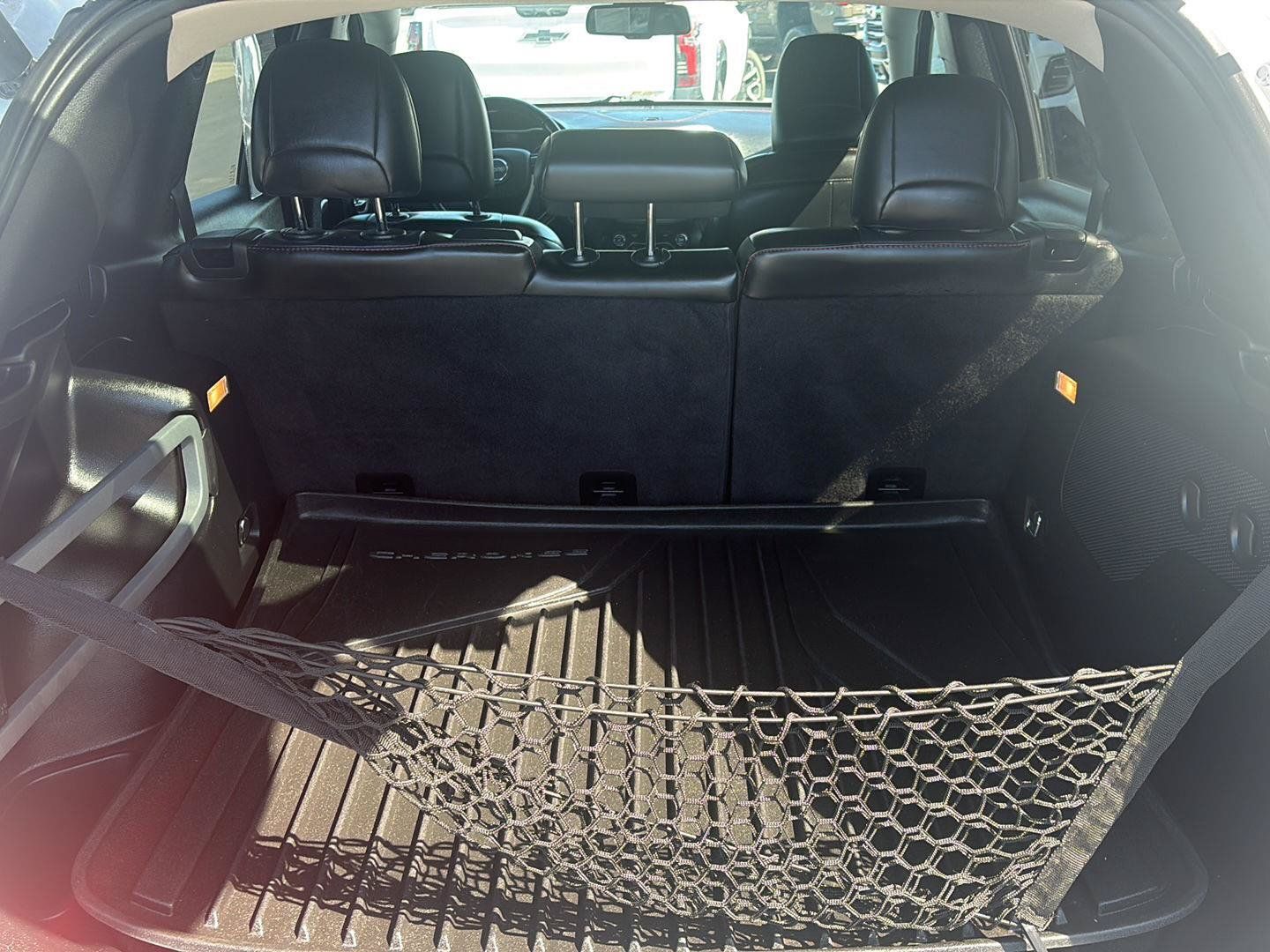 Used 2015 Jeep Cherokee Trailhawk w/ Comfort/Convenience Group AWD/4WD image 30