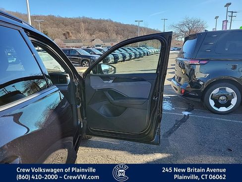 New 2026 Volkswagen Tiguan SE R-Line image 41