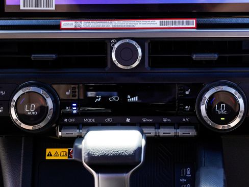 New 2026 Toyota 4Runner Limited AWD/4WD image 39