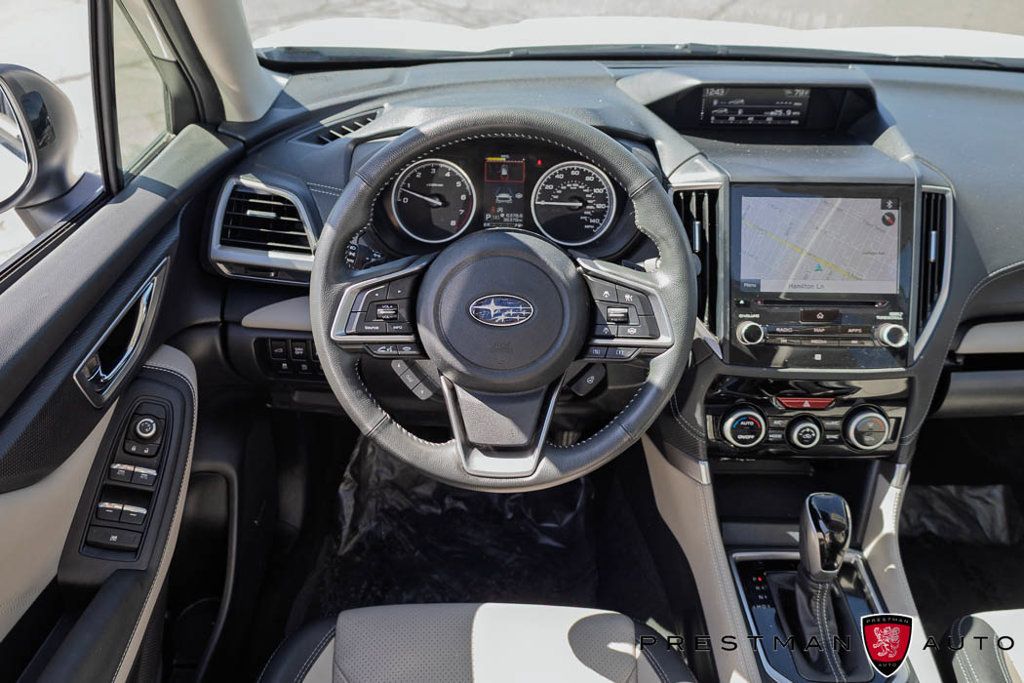 Used 2022 Subaru Forester Limited AWD/4WD image 2