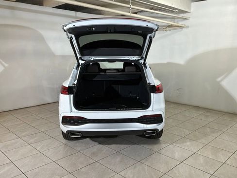 Certified 2025 Audi Q5 Premium w/ Convenience Package image 22