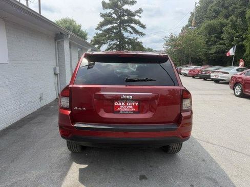 Used 2016 Jeep Compass Sport w/ Power Value Group AWD/4WD image 4