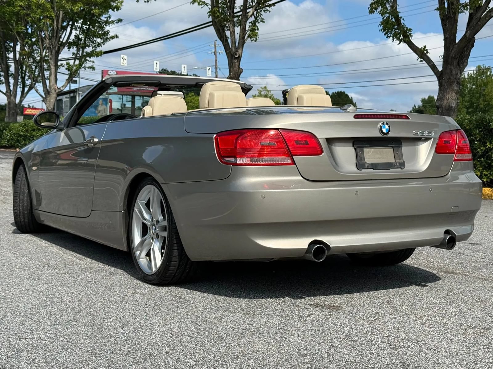 Used 2007 BMW 335i Convertible RWD image 5