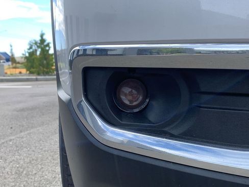 Used 2018 GMC Acadia SLT image 10