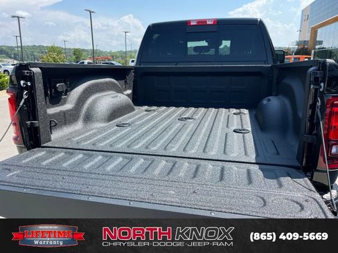 New 2026 RAM 2500 Warlock AWD/4WD image 18