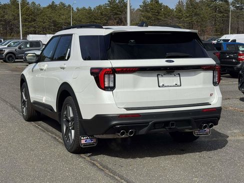 New 2026 Ford Explorer ST w/ Sun And Sound Package image 5
