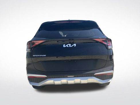 Used 2025 Kia Sportage EX FWD image 7