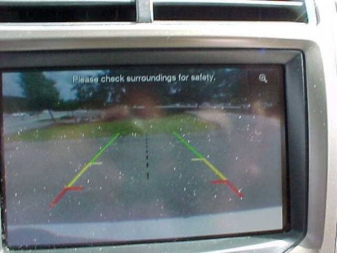 Used 2013 Lincoln MKX AWD image 23