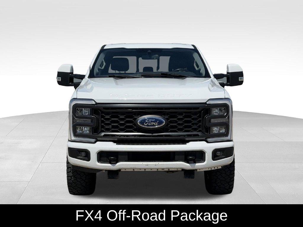 Used 2023 Ford F250 Lariat w/ Sport Appearance Package AWD/4WD image 3