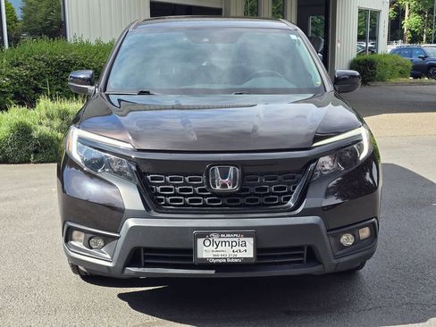 Used 2021 Honda Passport Sport image 2