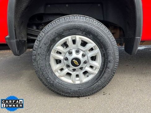 Used 2021 Chevrolet Silverado 2500 LT w/ Fleet Comfort Package image 9