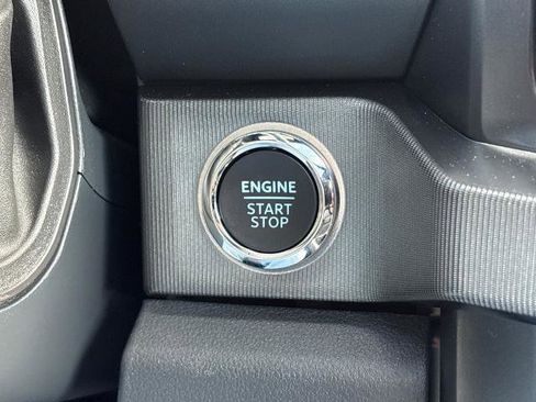 Used 2024 Ford F350 Platinum image 17