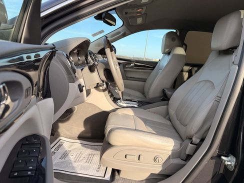 Used 2016 Buick Enclave Leather image 21