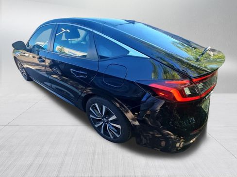Used 2024 Honda Civic EX-L image 6