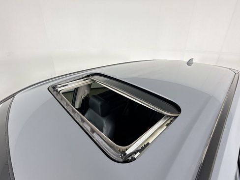 Used 2023 Honda CR-V EX-L image 14