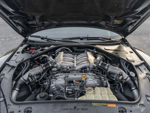 Used 2010 Nissan GT-R Premium AWD/4WD image 13