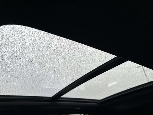 Used 2022 GMC Yukon SLT w/ SLT Premium Package image 42