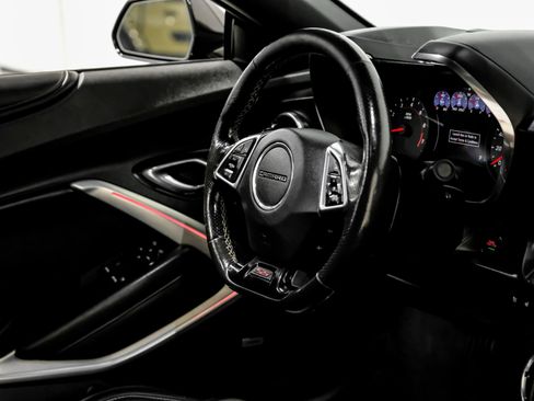Used 2019 Chevrolet Camaro SS RWD image 14