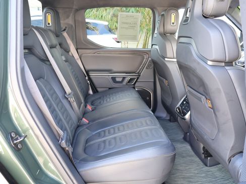 Used 2023 Rivian R1T Adventure image 21