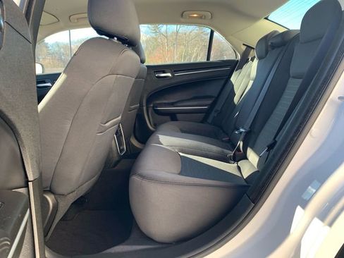 Used 2023 Chrysler 300 Touring w/ Sport Appearance Package image 16