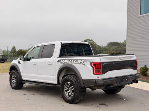 Used 2018 Ford F150 Raptor w/ Equipment Group 802A Luxury AWD/4WD image 14