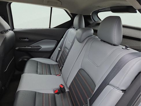 Used 2024 Nissan Kicks SR w/ SR Premium Package image 10