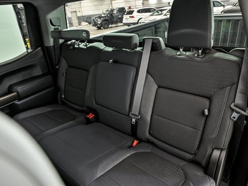 Used 2019 Chevrolet Silverado 1500 RST image 12