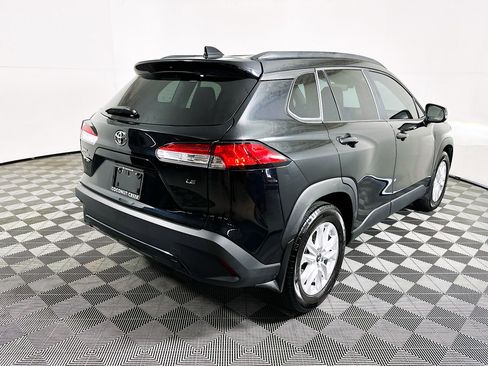 Used 2024 Toyota Corolla Cross LE w/ Moonroof Package image 3