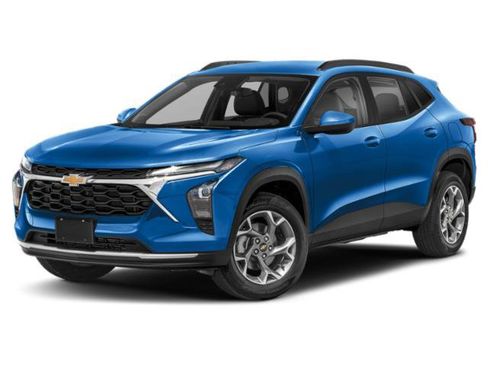 Used 2025 Chevrolet Trax RS w/ Sunroof Package FWD image 2