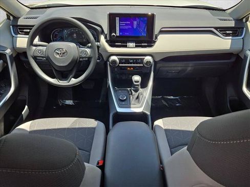 Used 2025 Toyota RAV4 XLE w/ Convenience Package AWD/4WD image 19