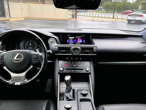 Used 2017 Lexus IS 200t F Sport w/ F Sport Package RWD image 5
